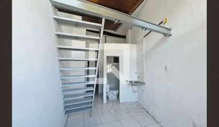 Kitnet / Stúdio para alugar na Ladeira da Palma, Nazaré, Salvador por R$ 600