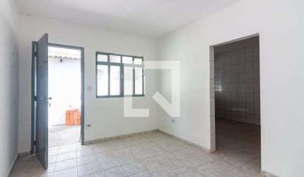 Casa para Aluguel - Umuarama, 2 Quartos,  65 m² - Osasco