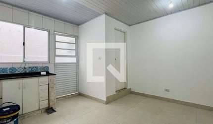 Kitnet / Stúdio para Aluguel - Jardim Presidente Dutra, 1 Quarto,  40 m² - Guarulhos