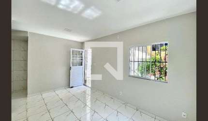 Casa para Aluguel - Brotas, 1 Quarto,  42 m² - Salvador