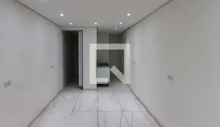 Kitnet / Stúdio para Aluguel - Vila Santa Clara, 1 Quarto,  15 m² - São Paulo