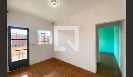 Casa para Aluguel - Jardim Presidente Dutra, 1 Quarto,  60 m² - Guarulhos