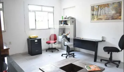 Casa para Aluguel - Campo Grande, 2 Quartos,  2500 m² - Rio de Janeiro