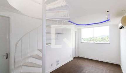 Cobertura para Aluguel - Guaratiba, 2 Quartos,  92 m² - Rio de Janeiro