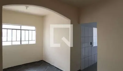 Casa para Aluguel - Glória, 1 Quarto,  70 m² - Belo Horizonte