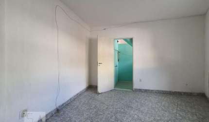 Casa para Aluguel - Jardim Santa Emília, 1 Quarto,  60 m² - São Paulo