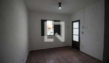 Casa para Aluguel - Parque das Laranjeiras, 1 Quarto,  125 m² - Sorocaba