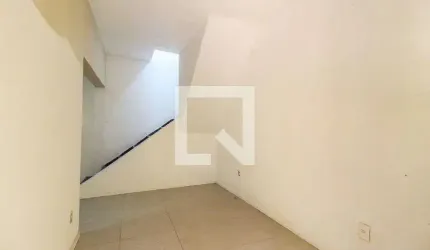 Casa para Aluguel - Itaquera, 3 Quartos,  100 m² - São Paulo
