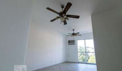 Apartamento para Aluguel - Vila Valqueire, 3 Quartos,  78 m² - Rio de Janeiro