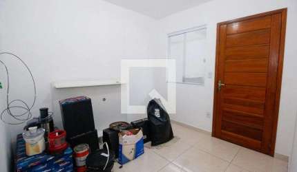 Casa para Aluguel - Jardim Nossa Senhora do Carmo, 2 Quartos,  46 m² - São Paulo