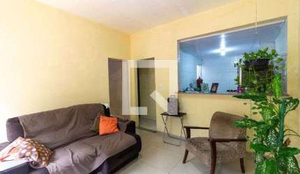 Casa para Aluguel - Cascadura, 2 Quartos,  70 m² - Rio de Janeiro