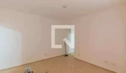 Casa para Aluguel - Vila Re, 2 Quartos,  100 m² - São Paulo