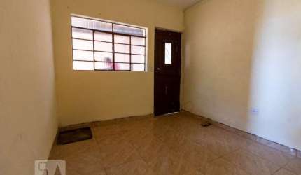 Casa para Aluguel - Umuarama, 2 Quartos,  100 m² - Osasco