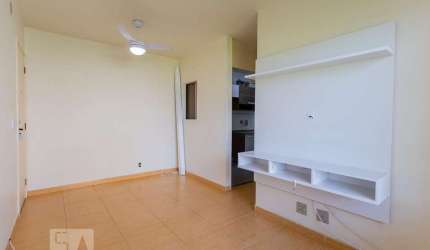 Apartamento para Aluguel - Campo Grande, 2 Quartos,  49 m² - São Paulo