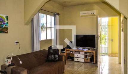 Casa para Aluguel - Vila Nova, 2 Quartos,  180 m² - Porto Alegre