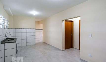 Casa para Aluguel - Vila Zat, 2 Quartos,  77 m² - São Paulo