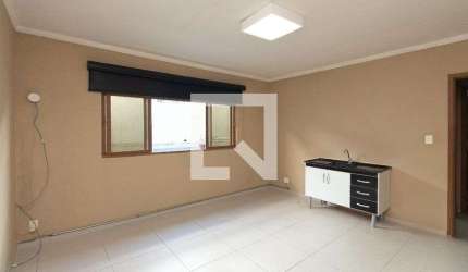 Casa para Aluguel - Vila Sabrina , 1 Quarto,  22 m² - São Paulo
