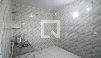 Casa para Aluguel - Socorro, 2 Quartos,  32 m² - São Paulo