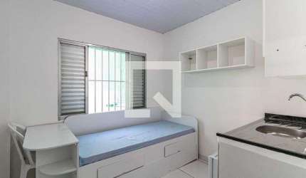 Kitnet / Stúdio para Aluguel - Jardim Éster Yolanda, 1 Quarto,  18 m² - São Paulo