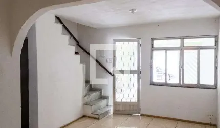 Casa para Aluguel - Campo Grande, 2 Quartos,  128 m² - Rio de Janeiro