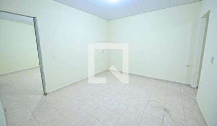 Casa para Aluguel - Setor Sul, 2 Quartos,  80 m² - Goiânia
