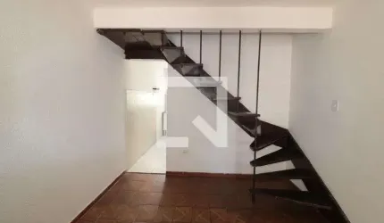 Casa para Aluguel - Tatuapé, 2 Quartos,  80 m² - São Paulo