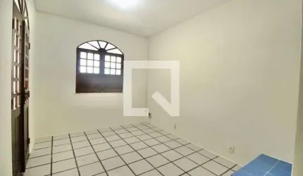 Casa para Aluguel - Boca do Rio, 3 Quartos,  160 m² - Salvador