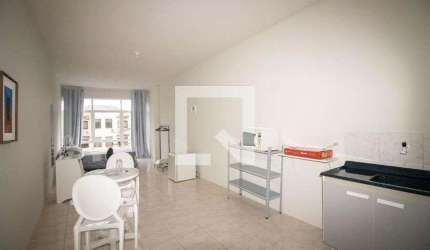 Kitnet / Stúdio para Aluguel - Rio Branco, 1 Quarto,  24 m² - Porto Alegre
