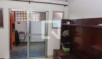 Casa para Aluguel - Rio Bonito, 3 Quartos,  120 m² - São Paulo