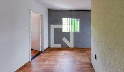 Casa para Aluguel - Dom Bosco, 2 Quartos,  70 m² - Belo Horizonte