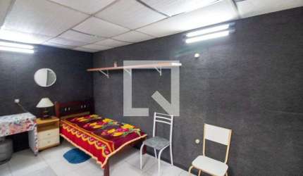 Casa para Aluguel - Campo Belo, 1 Quarto,  24 m² - São Paulo