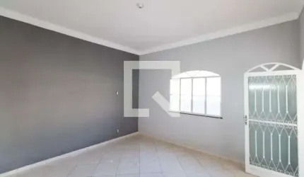 Casa para Aluguel - Campo Grande, 3 Quartos,  360 m² - Rio de Janeiro