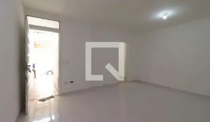 Casa para Aluguel - Parque Jaçatuba, 2 Quartos,  114 m² - Santo André