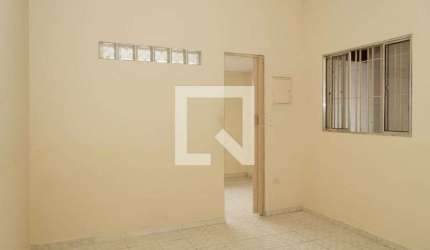 Casa para Aluguel - Vila Guilherme, 2 Quartos,  140 m² - São Paulo