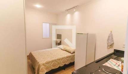 Kitnet / Stúdio para Aluguel - Jardim Éster Yolanda, 1 Quarto,  18 m² - São Paulo