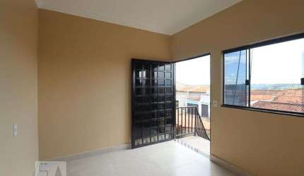 Kitnet / Stúdio para Aluguel - Residencial Recanto do Bosque, 4 Quartos,  60 m² - Goiânia
