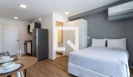 Kitnet / Stúdio para Aluguel - Santa Cecília, 1 Quarto,  30 m² - São Paulo