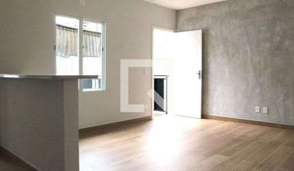 Casa para Aluguel - Vila Campo Grande, 2 Quartos,  75 m² - São Paulo