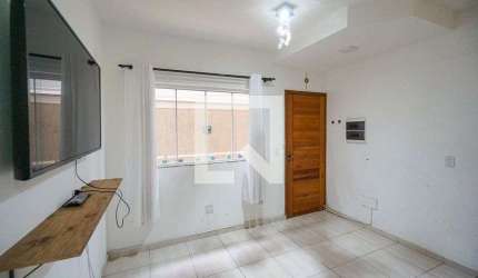 Casa para Aluguel - Vila Carrão, 2 Quartos,  68 m² - São Paulo