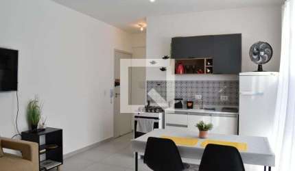 Kitnet / Stúdio para Aluguel - Tingui, 1 Quarto,  32 m² - Curitiba