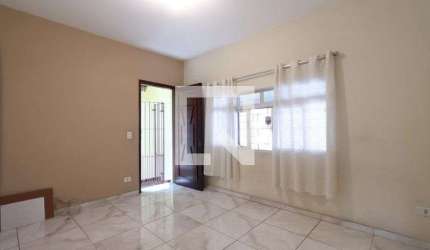 Casa para Aluguel - Jardim Teresa, 3 Quartos,  140 m² - São Paulo