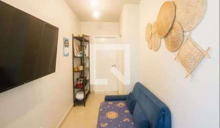 Apartamento para Aluguel - Jardim Sao Luis, 2 Quartos,  35 m² - São Paulo
