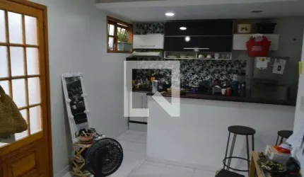 Casa / Sobrado em Condomínio para Aluguel - Freguesia , 1 Quarto,  75 m² - Rio de Janeiro