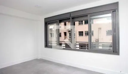 Kitnet / Stúdio para Aluguel - Farroupilha , 1 Quarto,  27 m² - Porto Alegre