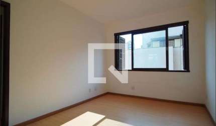 Apartamento para Aluguel - Petrópolis, 2 Quartos,  80 m² - Porto Alegre