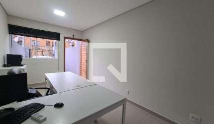 Casa para Aluguel - Vila Jardini, 2 Quartos,  77 m² - Sorocaba