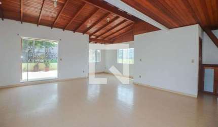 Casa para Aluguel - Cristo Redentor, 3 Quartos,  150 m² - Porto Alegre