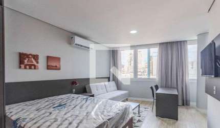 Kitnet / Stúdio para Aluguel - Centro Histórico, 1 Quarto,  30 m² - Porto Alegre