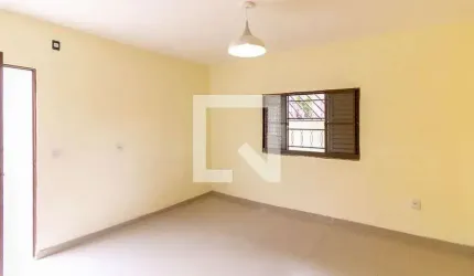 Casa para Aluguel - Engenho Nogueira, 2 Quartos,  120 m² - Belo Horizonte