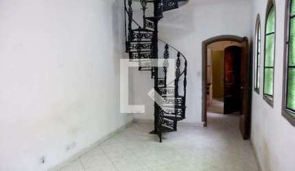 Casa para Aluguel - Quitaúna, 2 Quartos,  170 m² - Osasco